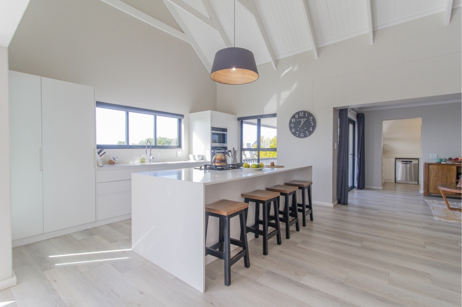 9 Bedroom Property for Sale in Olifantskop Western Cape